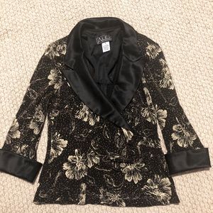 ALEX EVENINGS-BLACK & GOLD GLITTER WRAP TOP